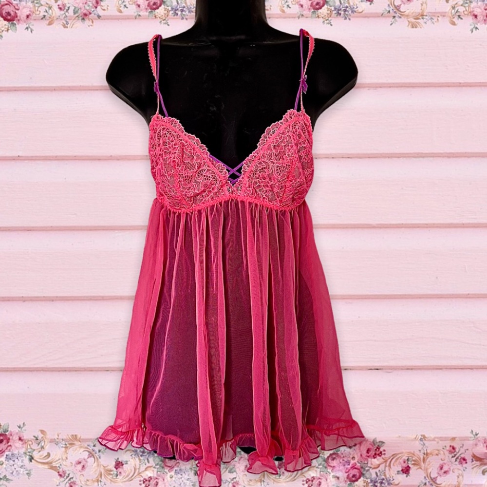 Victoria’s Secret Negligee~M